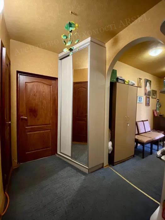 Продаж 3-кімнатна Квартира Київ Оболонський Героїв Дніпра вулиця 20А - Агентство нерухомості ARSEL