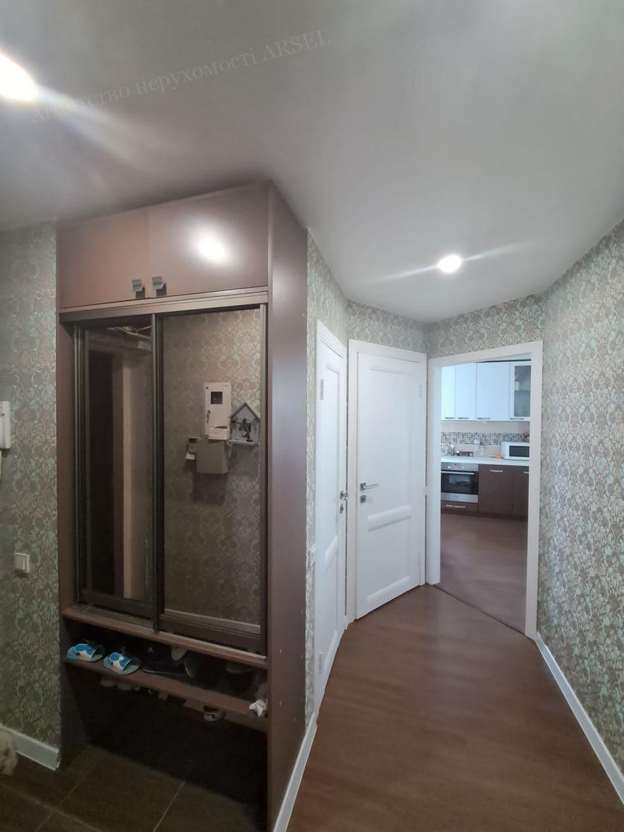 Продаж 4-кімнатна Квартира Київ Солом'янський Тихого Олекси вулиця 49а - Агентство нерухомості ARSEL