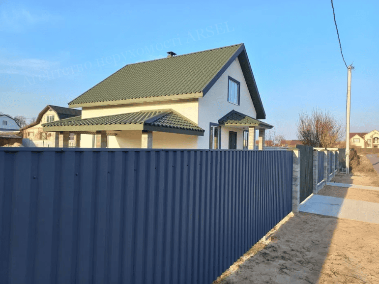 Продаж 5-кімнатна Будинок Київська область Космонавтів вулиця 13 - Агентство нерухомості ARSEL