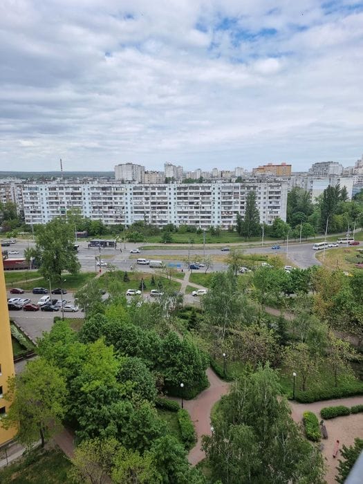 Продаж 4-кімнатної квартири, Київ, Оболонський район, Левка Лук'яненка вулиця, 12/16